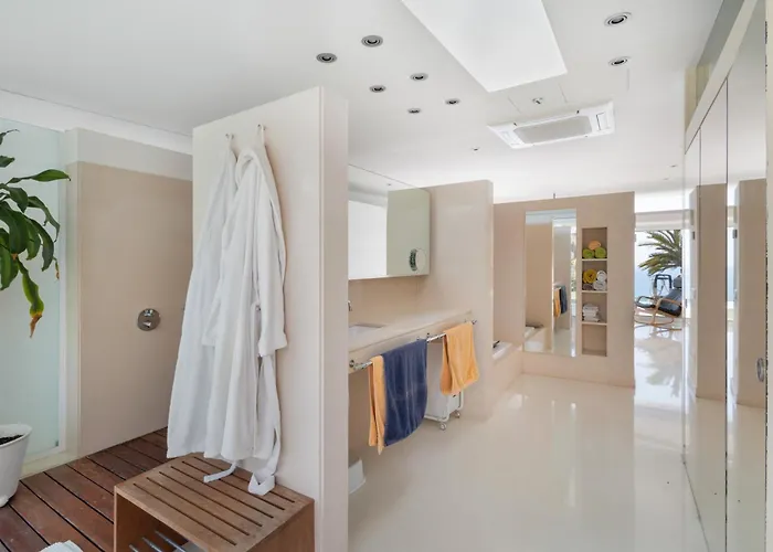 Casa Nirvana - Penthouse 锡切斯